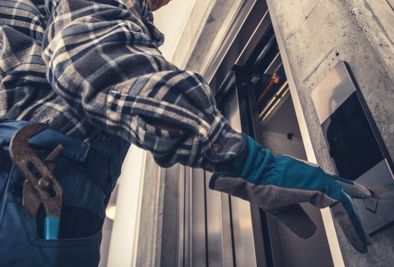 Elevator Contractors 2 Elevator contractors insurance
